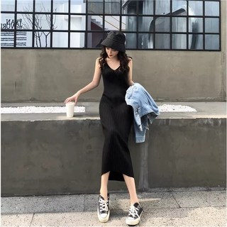 韓版氣質顯瘦針織背心連衣裙長裙洋裝女裝，展現優雅氣質，修飾身形曲線，時尚百搭。, 黑色