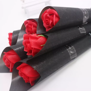 [10송이세트] 조화 장미꽃 10송이 장미 향기나는꽃 시들지않는꽃 꽃다발 성년의날 로즈데이 생일 크리스마스 빼빼로데이 결혼기념일 졸업식 발렌타인데이 화이트데이 선물, 1개, 레드10송이