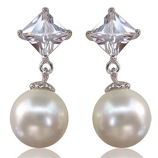 【小樂珠寶】3A南洋深海貝珍珠耳環耳針式，入門搭配小物 (網路熱銷冠軍名店)