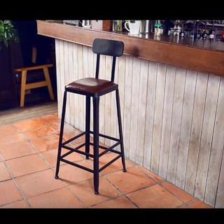 鐵藝實木吧檯桌：家用靠牆長條高腳桌，適用奶茶店咖啡酒吧陽臺，節省空間設計, 帶靠背方椅皮面*4把