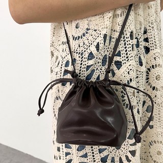 보니타콜렉티드 페이크 가죽 스트링 복조리 미니백 / 미니 크로스백