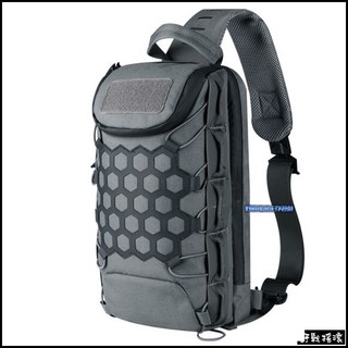 野戰搖滾 龍蛋多功能戰術胸掛包 黑色 側背包 登山包 相機包 跨包 特警勤務背包 特勤重機包, 灰色