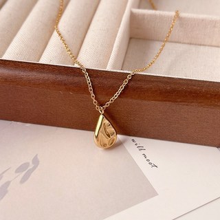 UME 融岩滴狀鈦鋼項鍊，鍍18K金鎖骨鍊/頸鍊