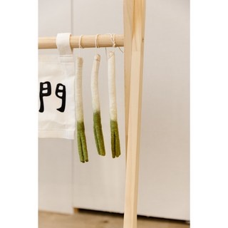 GoGraphy 羊毛氈蔥 仿真蔥 抓周道具 寶寶抓周儀式用品 25公分, 羊毛氈蔥(一根）, 1個, 25cm