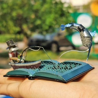 MARS益智玩具 老人與海實體書模 3D立體金屬拼圖 (創意DIY金屬模型-蝕刻片), 1個, 彩色