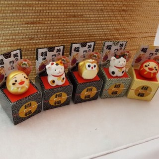 日本金運招財貓招福風水擺件, 金達摩