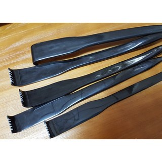 現貨 E15 牛角不求人 天然牛角抓癢器 背部按摩器 點穴放鬆 刮痧拍痧, 1個