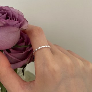 簡約時尚麻花純銀戒指