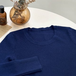 韓系素色圓領針織長袖上衣