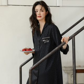 오드리 실크잠옷 원피스잠옷 슬립 로브가운