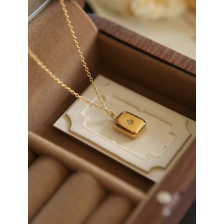 鍍金 長方形 吊墜 項鍊 閃耀星星 鑽石 珠寶 飾品