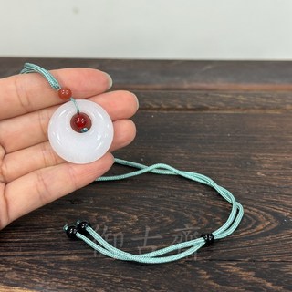 御古齋 天然白玉平安扣項墜 可調節綁繩項鍊 質潤平安 穩定情緒