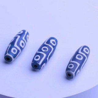 文玩西藏老礦藍玉髓九眼天珠瑪瑙DIY配飾配件 吊墜吊飾 精緻手工藝材料, 1個, 文玩西藏老礦藍玉髓九眼天瑪