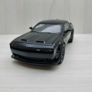 宅米吉 全新盒裝現貨 1:32 道奇 DODGE 地獄貓 黑色 合金 模型車 聲光車 玩具 兒童 禮物 收藏, 1個