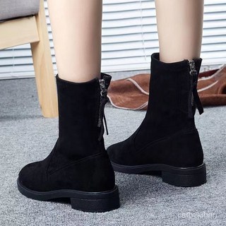 優選大碼女款短靴35-43碼，秋冬百搭中筒馬丁靴，加絨彈力瘦瘦靴