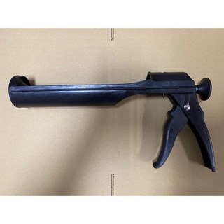 正漆 黑色高品質填縫膠槍 矽利康槍 / 快速好壓 / 出料順暢 / 簡易上手 / DIY必備, 1個, 矽立康槍黑色