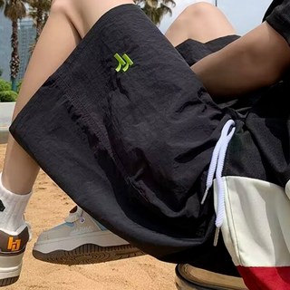 어썸유닛 와이드 자수 트레이닝 반바지