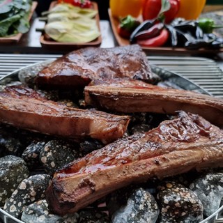 더다올 맥반석 굴림돌 3kg 캠핑 삼겹살 구이용 맥반석돌 베이킹스톤 육류 조개구이 정수용 건어물, 굴림맥반석3kg, 3호(20~30mm), 1개