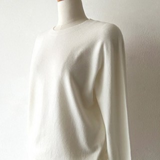 네모엔룩 젠홀가라운드넥 여성용 홀가먼트 무봉제 울혼방 베이직핏 긴소매 라운드넥 니트