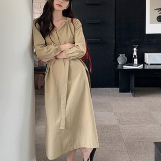 캐모마일 라운드넥 반오픈 긴소매 셔링 셔츠 단추 벨트 리본 A라인 롱 원피스