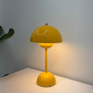 머쉬룸 플라워팟 VP9 무선 충전 미니 스탠드 밝기조절 색변환, 머스터드