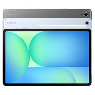 갤럭시탭 S10 FE를 사용하는 아이의 모습