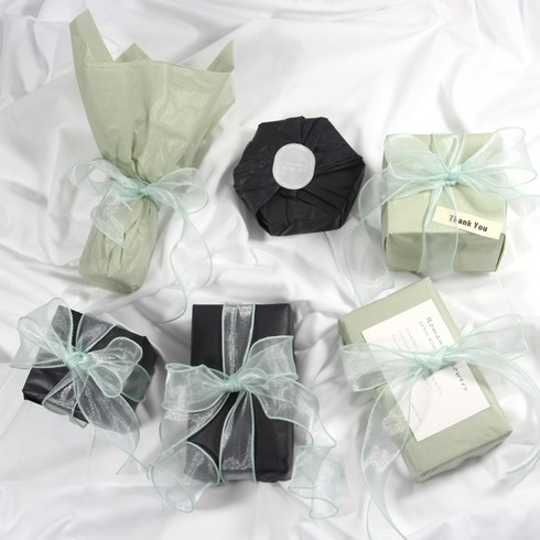 리노아 선물 포장지 20장 리본 포함 세트 50*70cm 생일 기념일 선물 포장, 1세트, 블랙+그린