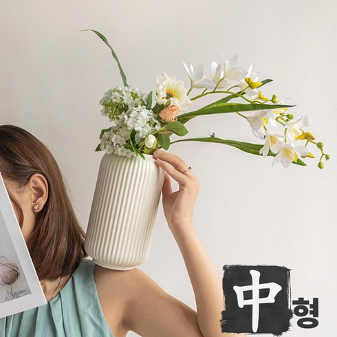 시에나홈 스트라이프 도자기 인테리어 화병, 화이트