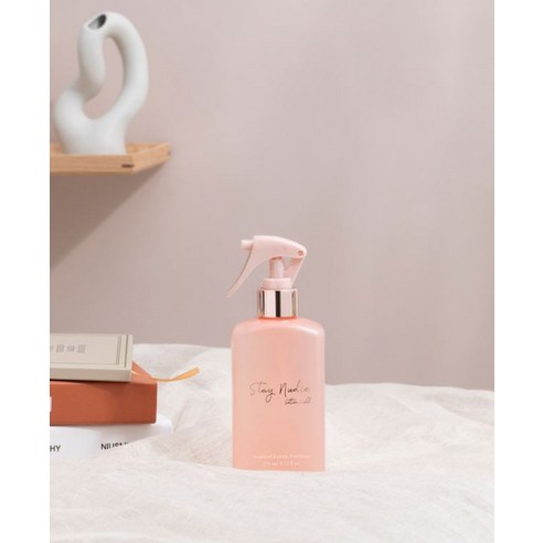 BODYHOLIC Stay Nudie大容量衣物香氛噴霧, 英倫玫瑰, 270ml, 2瓶- 衣物