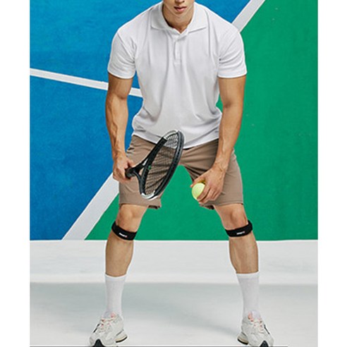 헬스장 운동 중 잠스트 보호대 착용 모습