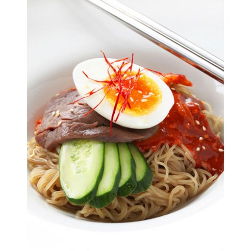 집에서 5분, 칠갑농산 면비빔장으로 완성하는 맛있는 한 끼