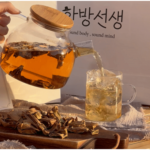 텁텁함과 답답함을 가셔주는 따뜻한 차 한 잔