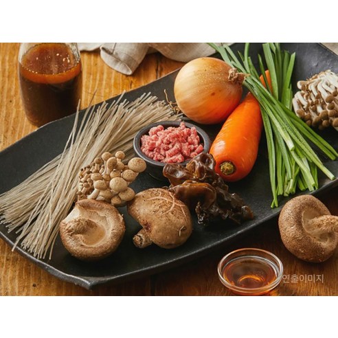 오늘 저녁 뭐 먹지 고민 끝, 비비고 모둠잡채로 쉽고 맛있는 한 끼 완성