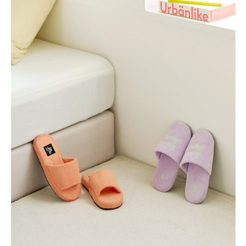 룸앤홈 벨벳 룸 슈즈 후기 분석 - 세트로 비치된 모습