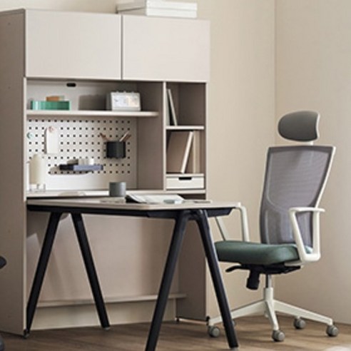 일룸 알렉스 의자 후기 분석 - 데스크테리어 활용 컷