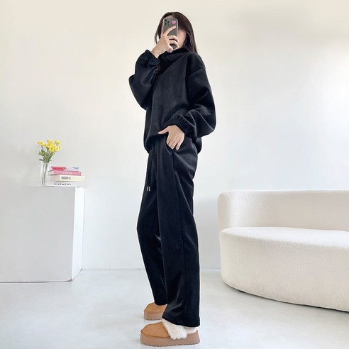 잘빠진 기모 루즈핏 벨벳 코듀로이 반집업 상의 + 일자 롱 밴딩 팬츠 세트