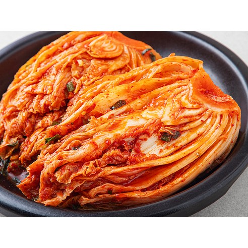 종가 포기김치, 2.3kg, 1개 후기 분석 - 넉넉한 양념과 배추 단면