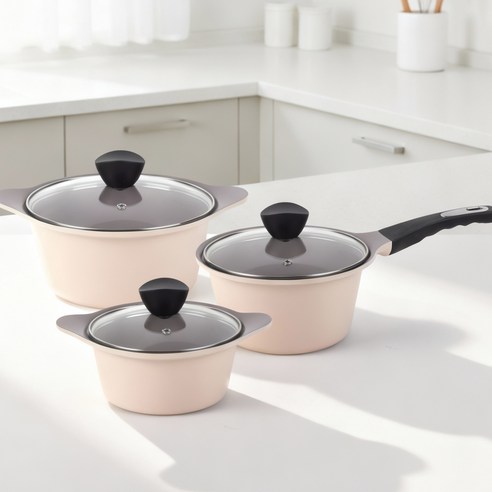 키친웰 벨로스 세라믹 코팅 냄비 3종 세트 후기 분석 - 다양한 요리에 활용되는 모습