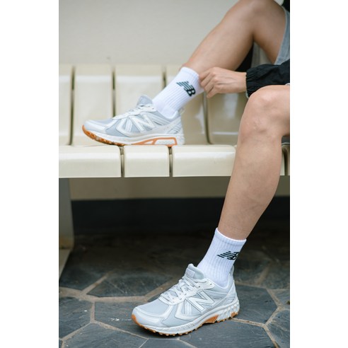 뉴발란스 스탠다드 쿠션 중목 양말 4팩 세트 NBCSDMDS 후기 분석 - 화이트 컬러 상세