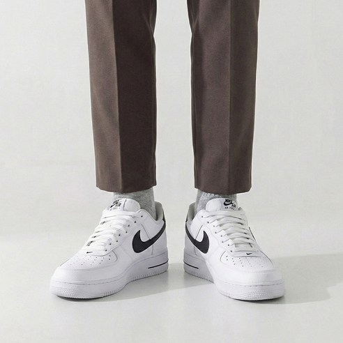 삭스판다 20켤레 남성용 발이 편한 카바 밴딩 중목 양말 후기 분석 - 착용 이미지