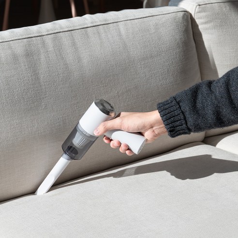 가볍고 편리한, 실용적인 가성비 무선 청소기