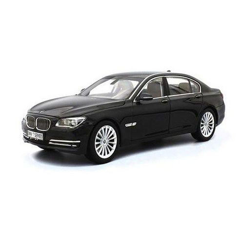 Kyosho (京商) BMW 750Li (F02) 1/18 Moon Silver KY08781MS ミニカー