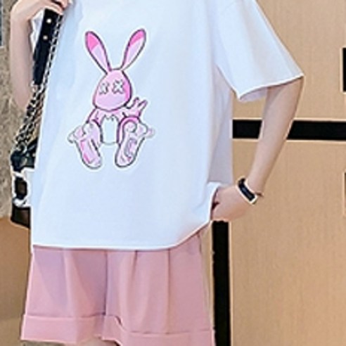 어디에나 편안하게 입을수 있는 임산부 토끼 티셔츠 + 반바지 세트