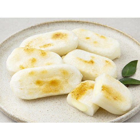 간편하게 구워 즐기는 따뜻하고 맛있는 치즈바