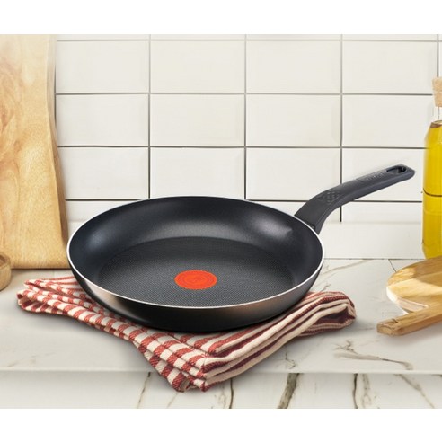 요리의 불편함은 끝, 테팔 티타늄 1X 액티쿡 프라이팬으로 누리는 주방의 즐거움