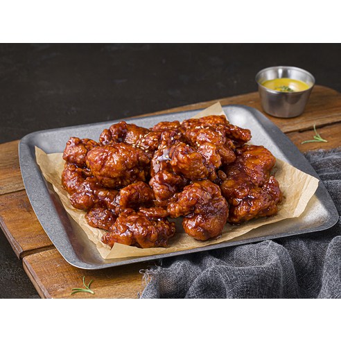 멕시카나 매콤달콤 닭강정 (냉동), 500g, 1개 후기 분석 - 양념의 윤기와 질감 상세