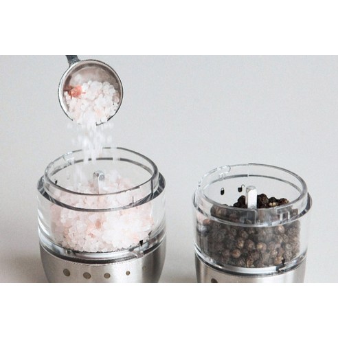 마리슈타이거 프로피 듀오 전자동 소금후추 그라인더 후기 분석 - 전용 거치대 포함 구성