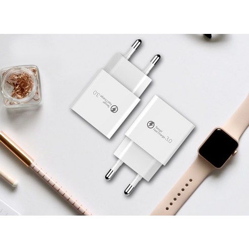 서가 퀵차지 USB 고속 충전기 어댑터 18W QC3.0 후기 분석 - 한 손에 쏙 들어오는 크기