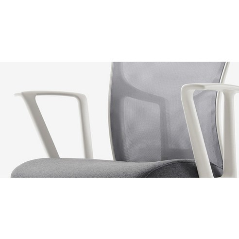 오래 앉아 있어도 허리 아픔 없이 편안하게