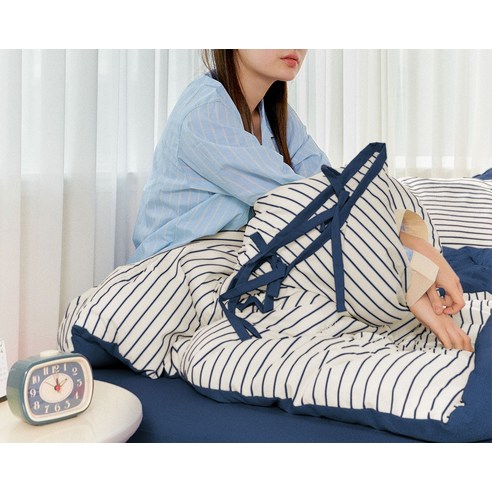 믹스앤매치 국내 제조 에센셜 스트라이프 차렵이불 세트 후기 분석 - 침실 연출 컷 3